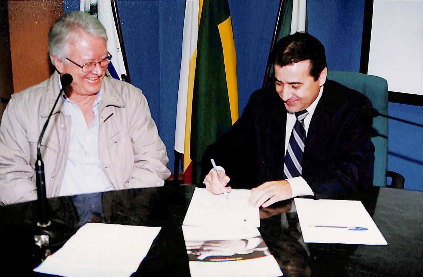 Imagem Envelope 0021121 02